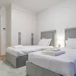 The Place View Apartman *