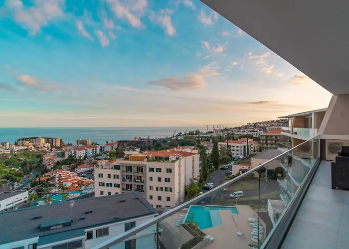 The Place View * Funchal (Madeira)