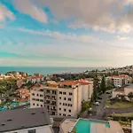 The Place View דירה